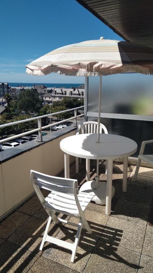 פלנף-ואל-אנדרה Studio Calme Avec Terrasse Vue Mer מראה חיצוני תמונה